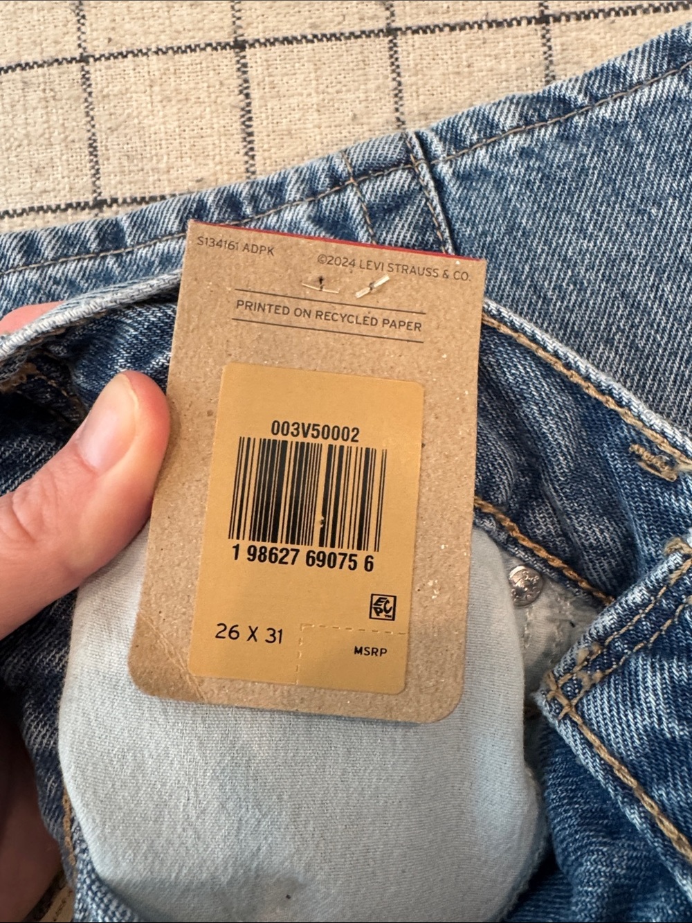NWT Women’s Levi's Jeans Cinch Barrel size 26/31 - Picture 7 of 7